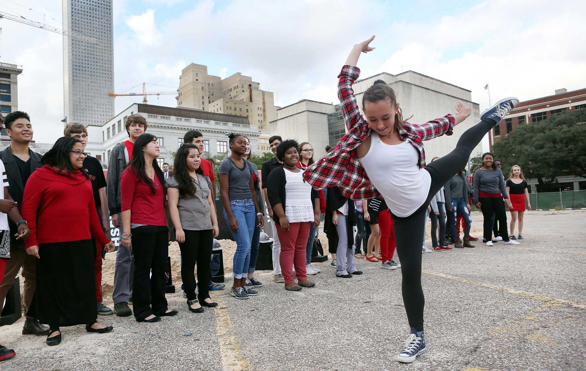 Houston ISD breaks ground on new campus for arts high school - Houston Chronicle2048 x 1299