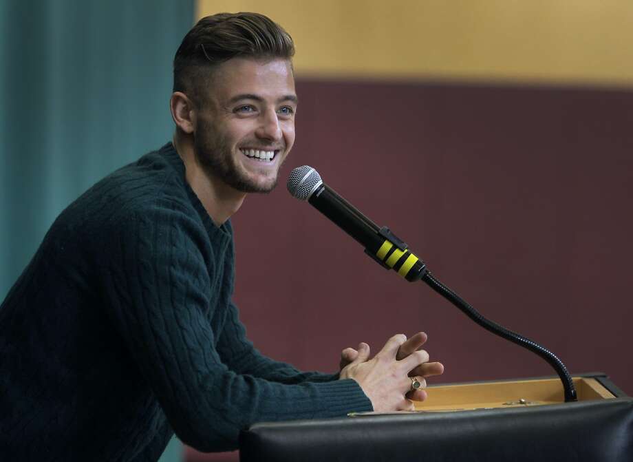 pro soccers gay heartthrob robbie rogers tells his own story