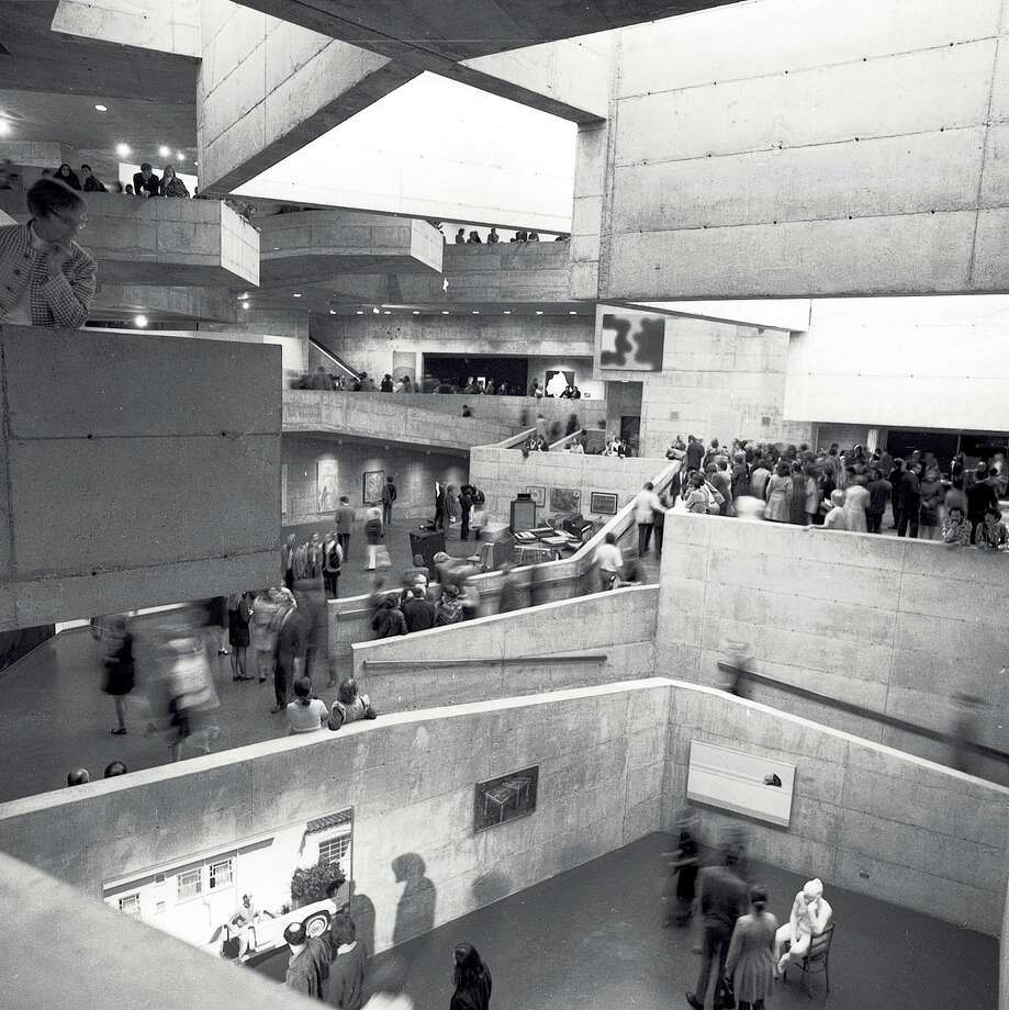 Time has left Berkeley Art Museum’s bold design behind SFGate