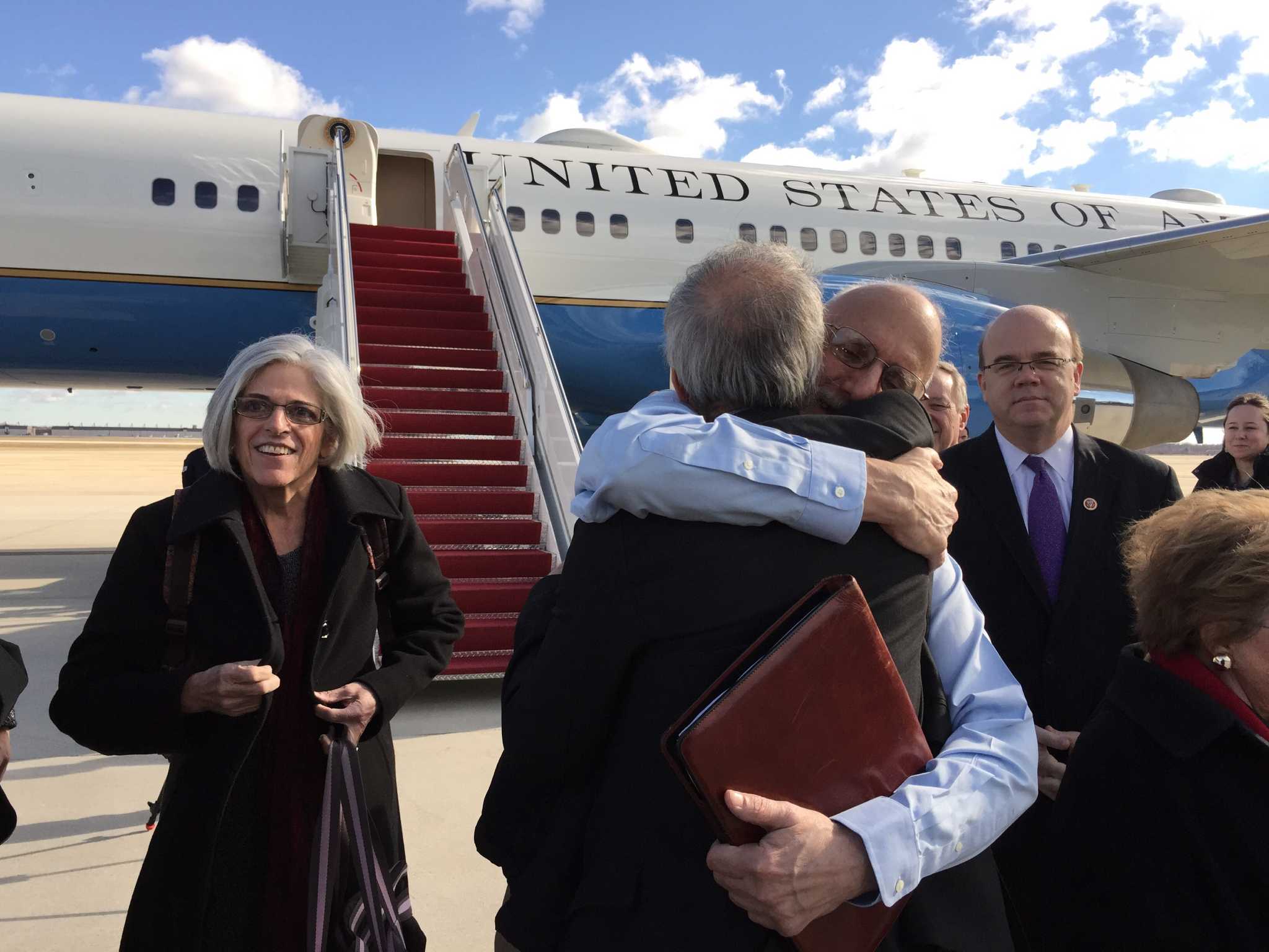 U S Wins Release Of Spy Held In Cuba For 20 Years