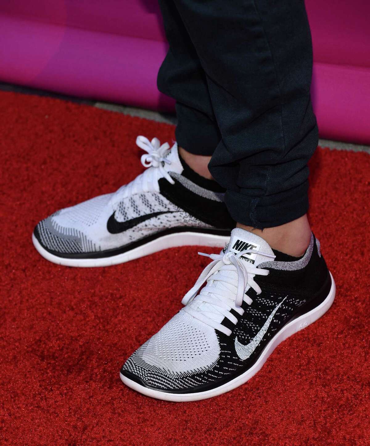 how much is it to make nike shoes