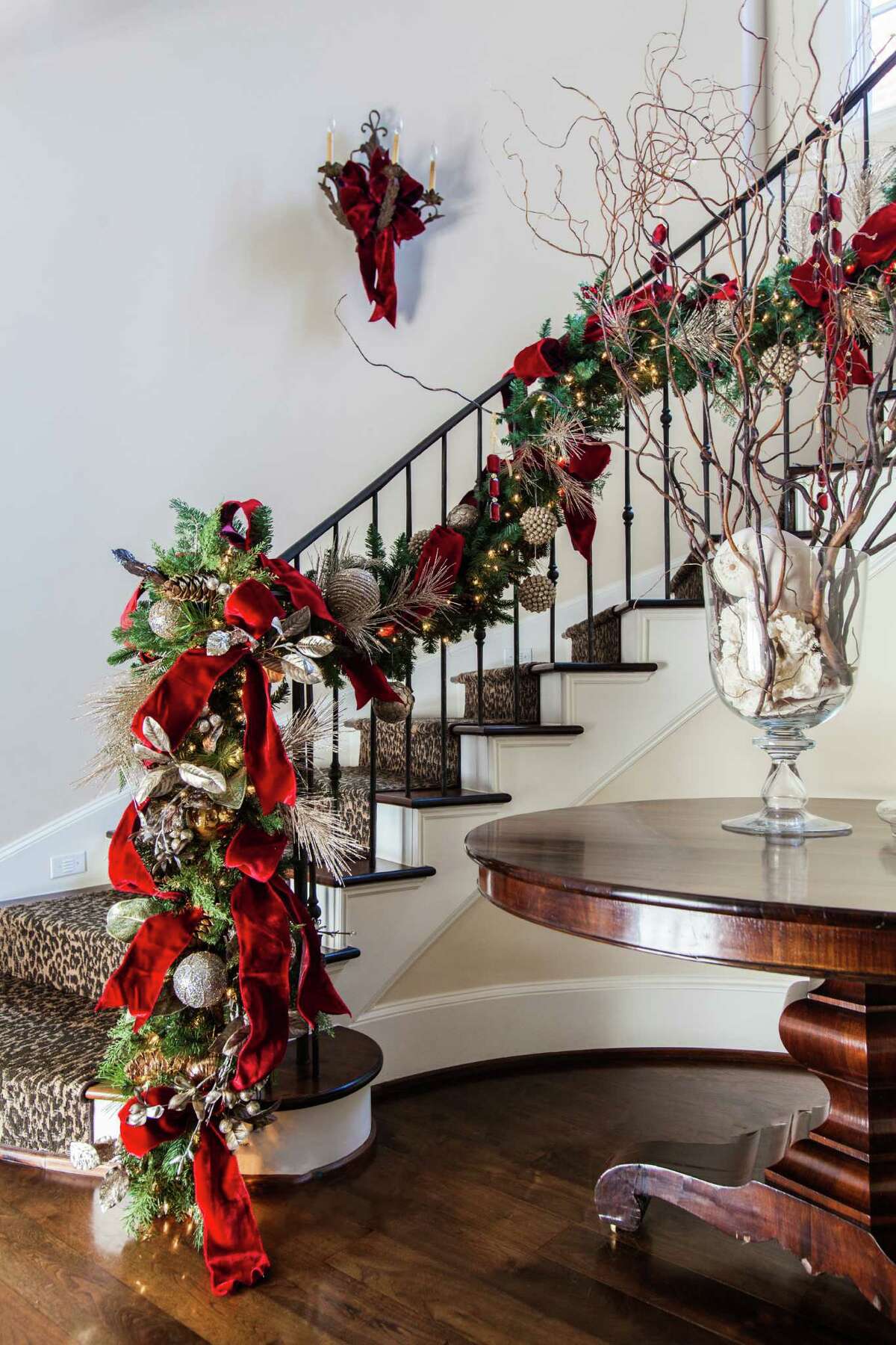 Luxe holiday décor by Houston's go-to seasonal designer