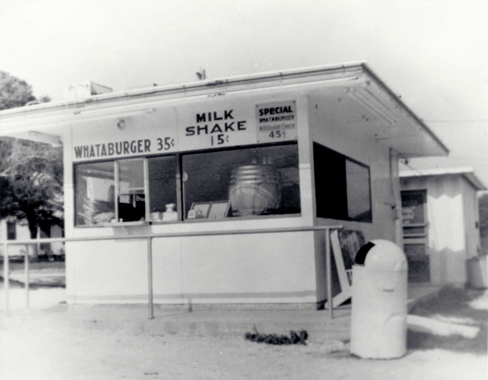 The First Whataburger Was Served 66 Years Ago Today In South Texas - San Antonio Express-News