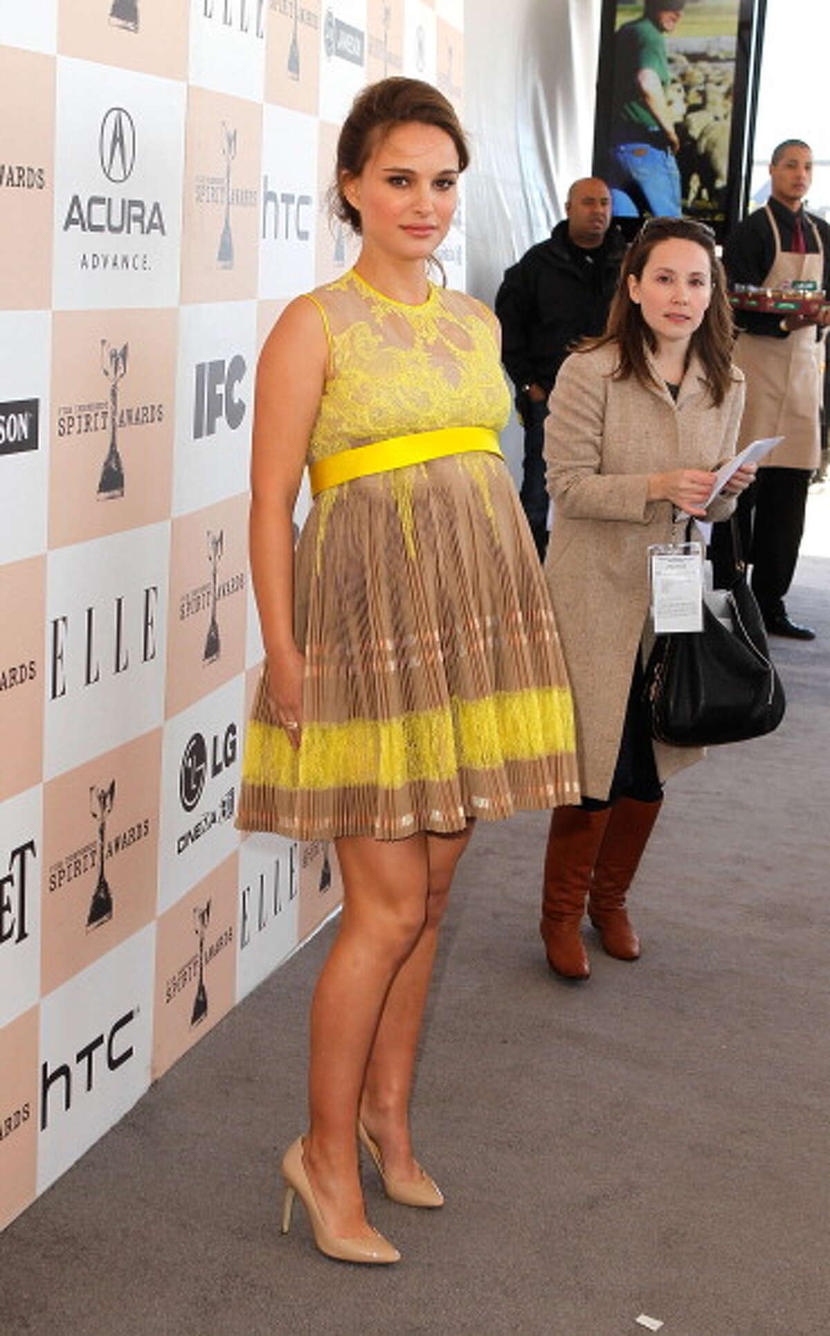 Photo of 13-year-old boy Natalie Portman look alike has the Internet in