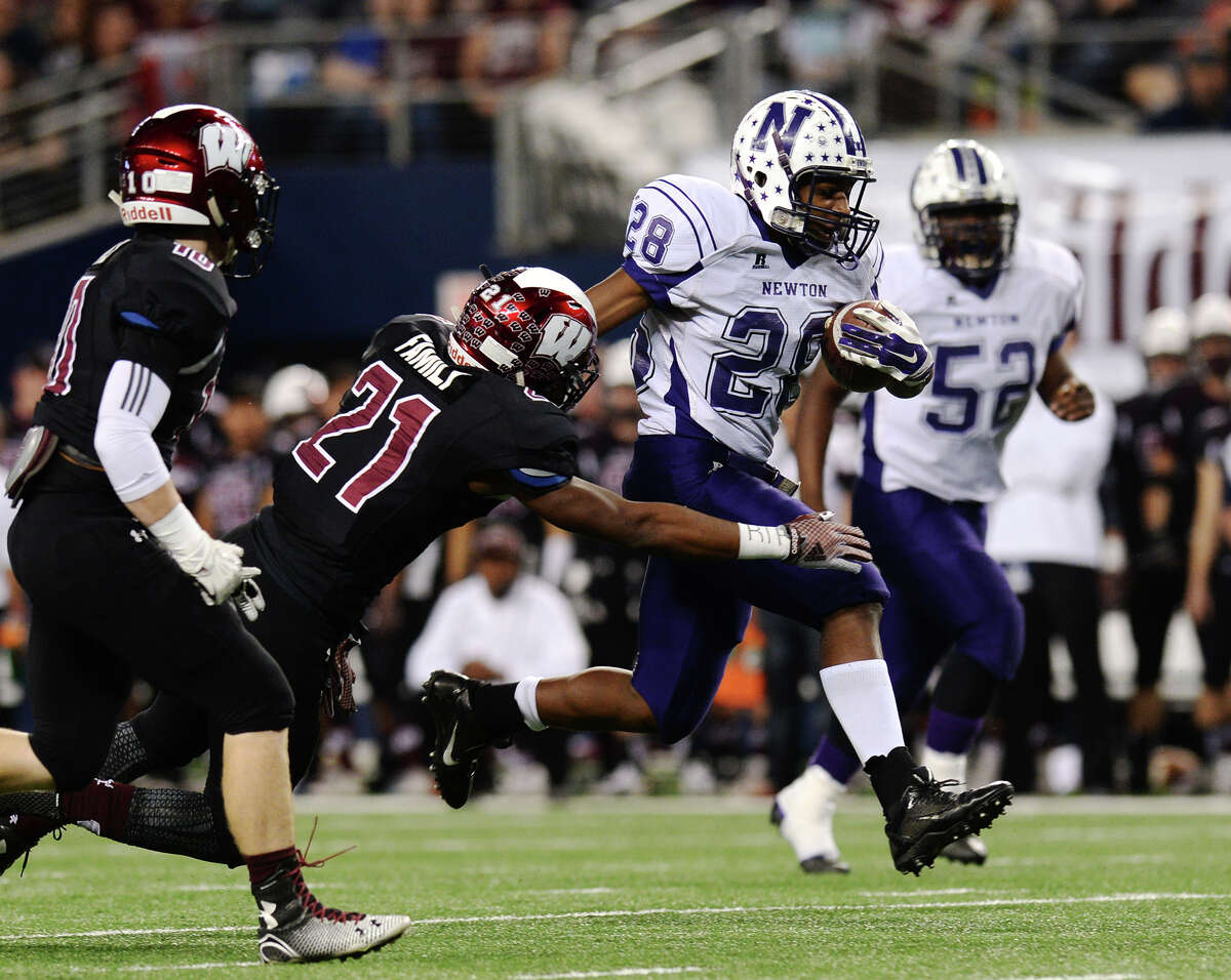 Newton falls to Waskom in state championship game