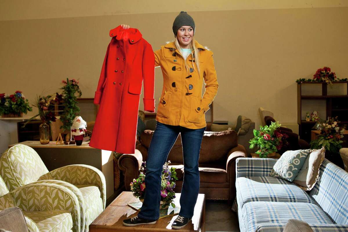 Portraits of Goodwill's bargain hunters