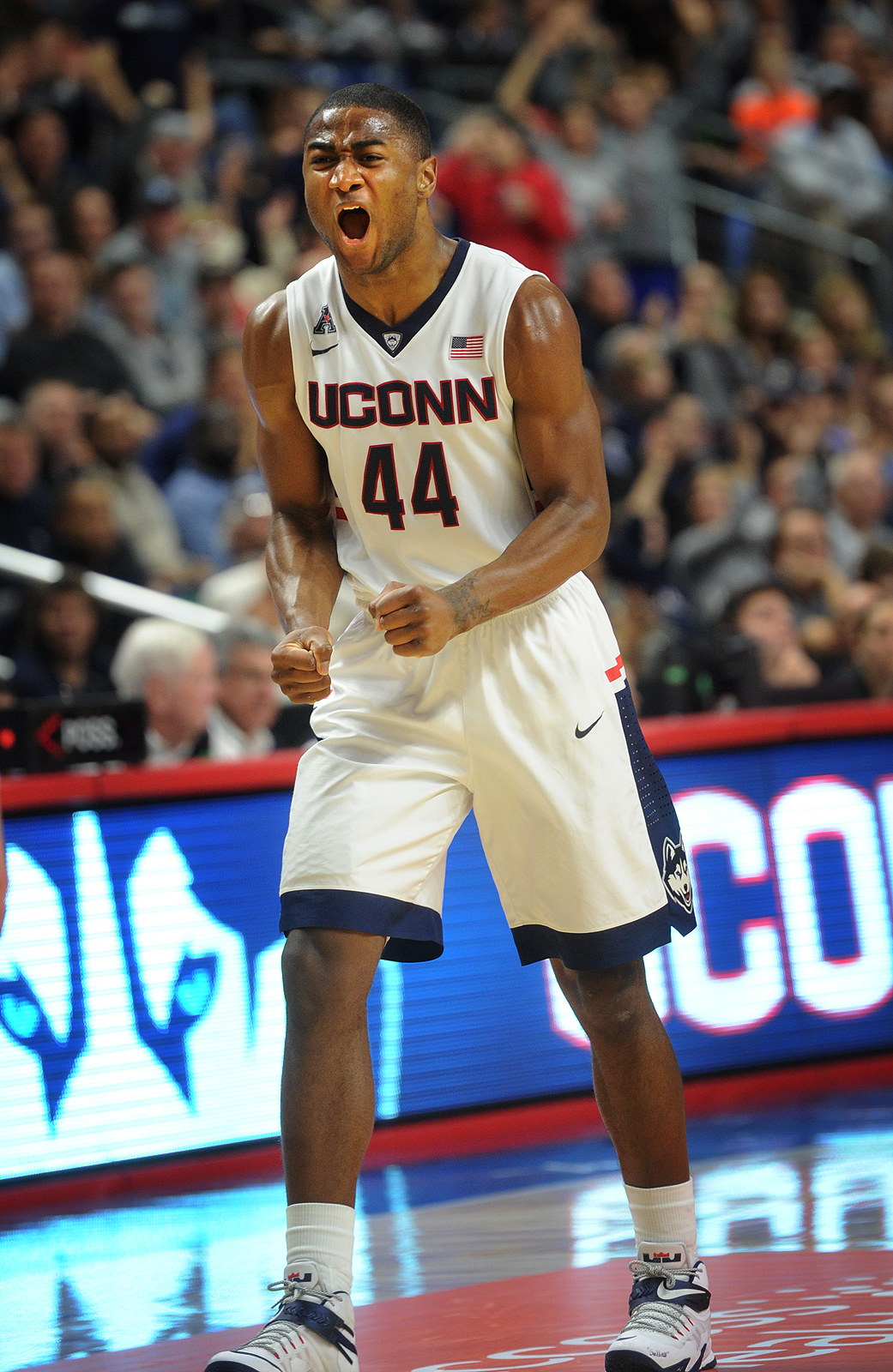 UConn's Purvis delivers much-needed offensive punch