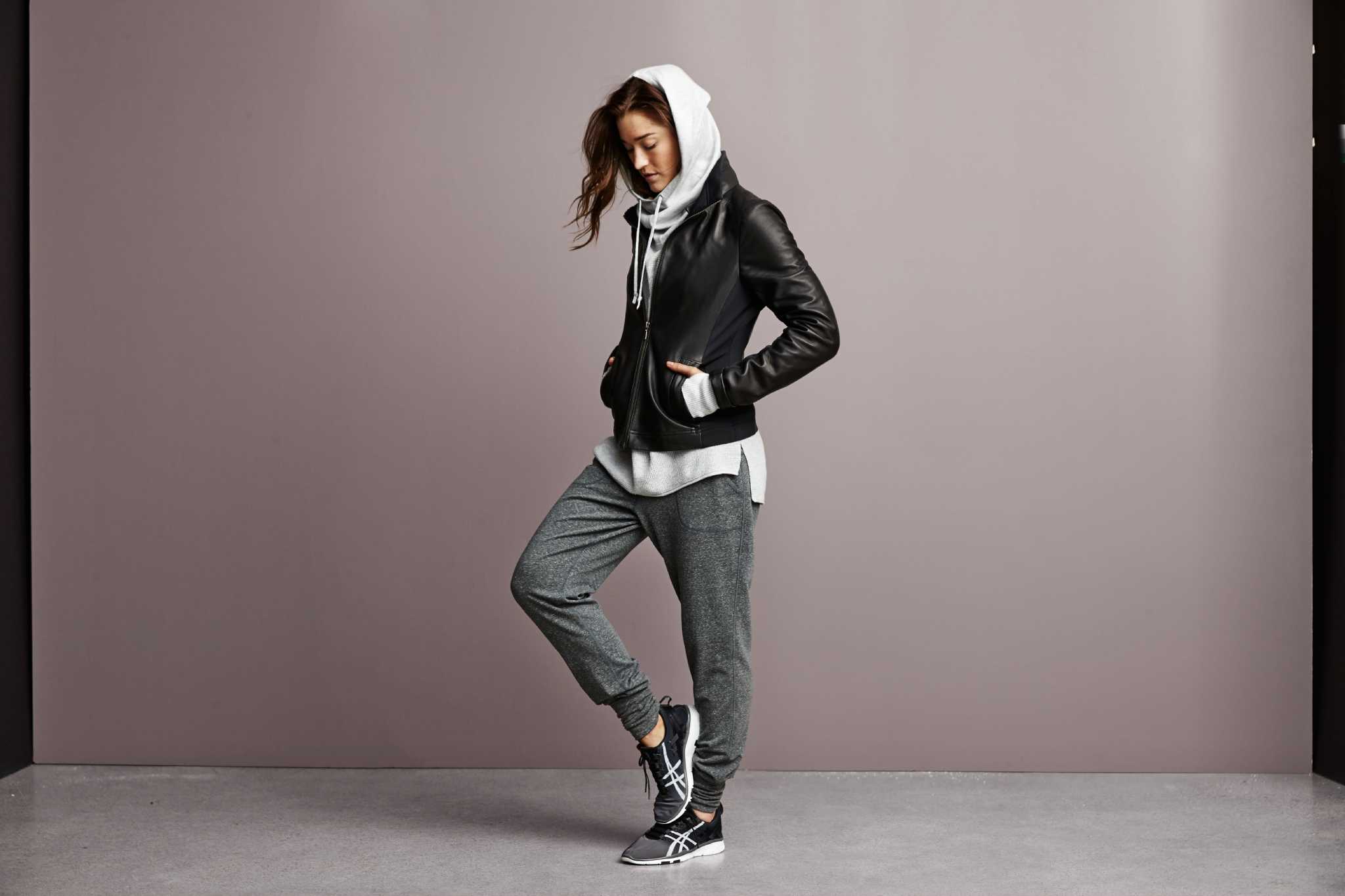 Yoga apparel everyday clothing