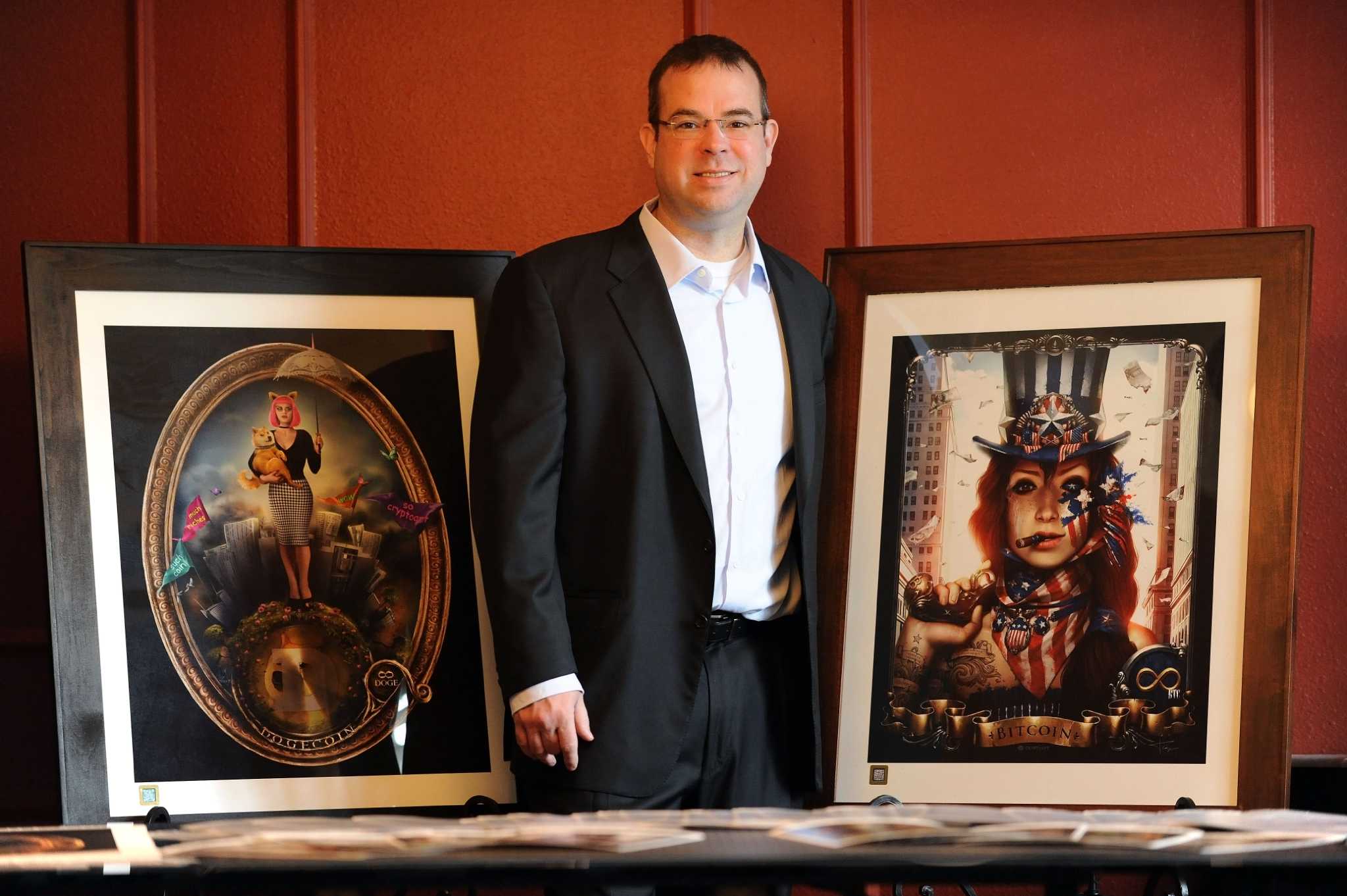 Mixing bitcoin and art creates a business