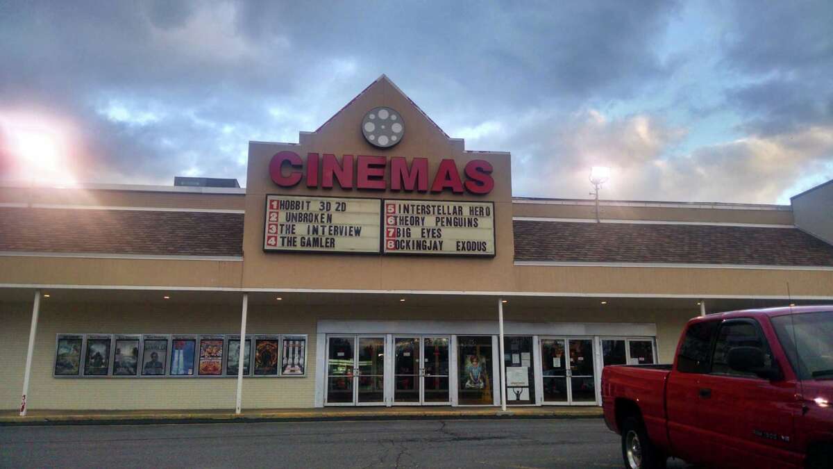 Crowds pack movie's opening