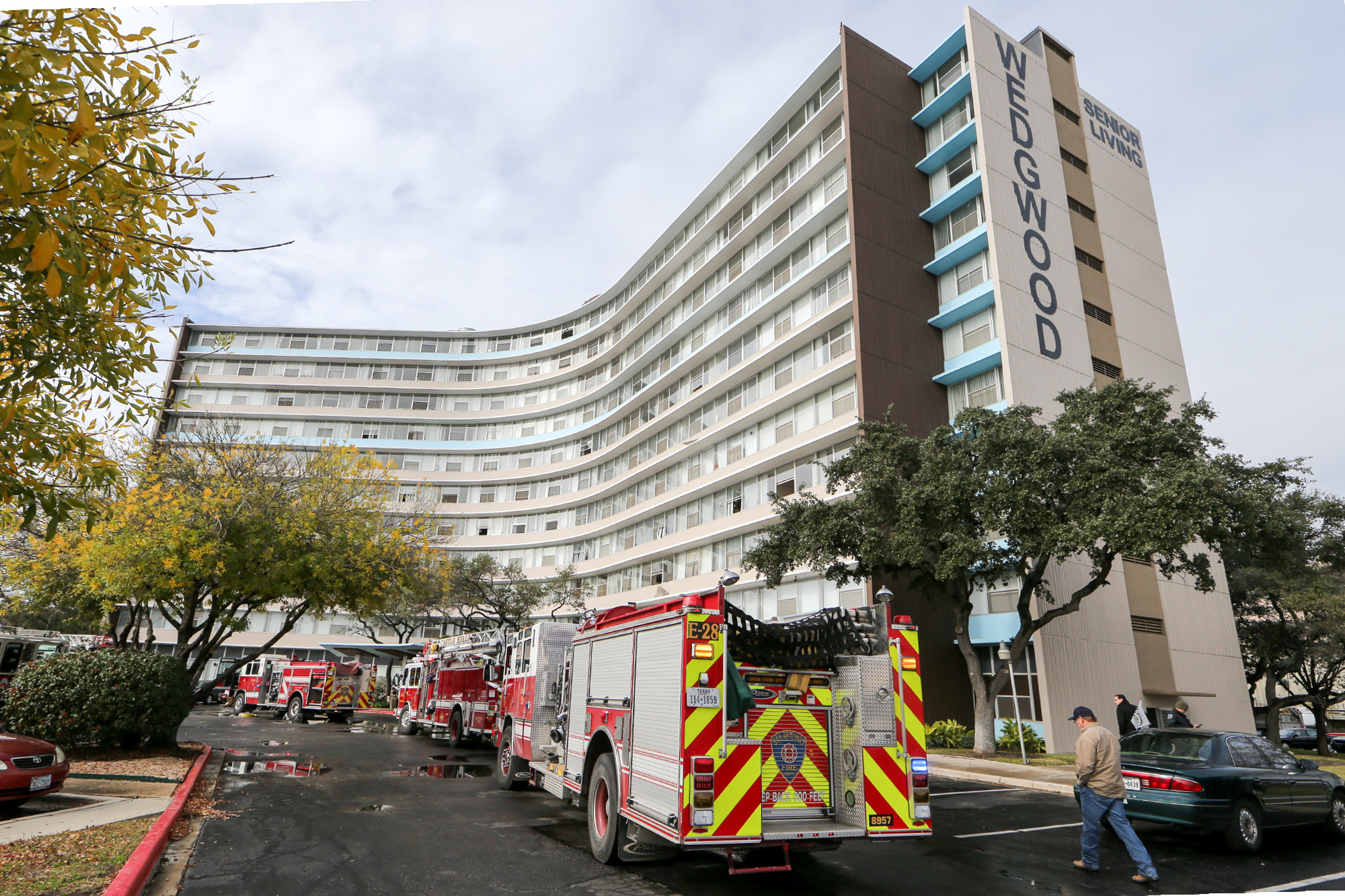Terror and tragedy as senior high-rise blaze kills 5