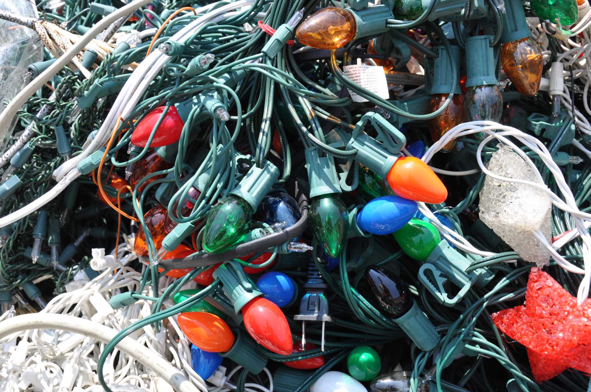 China wants your old Christmas lights