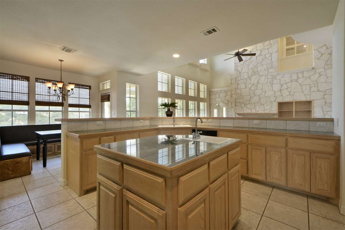 Tim Duncan put his nearly $1.2 million home in Spicewood up for sale at the asking price of $945,000 in December 2014. The two-story, 3,955-square-foot Lake Travis home includes five bedrooms, four bathrooms, a double-height living room, a chef's kitchen with a center island, a game room and an office/study.