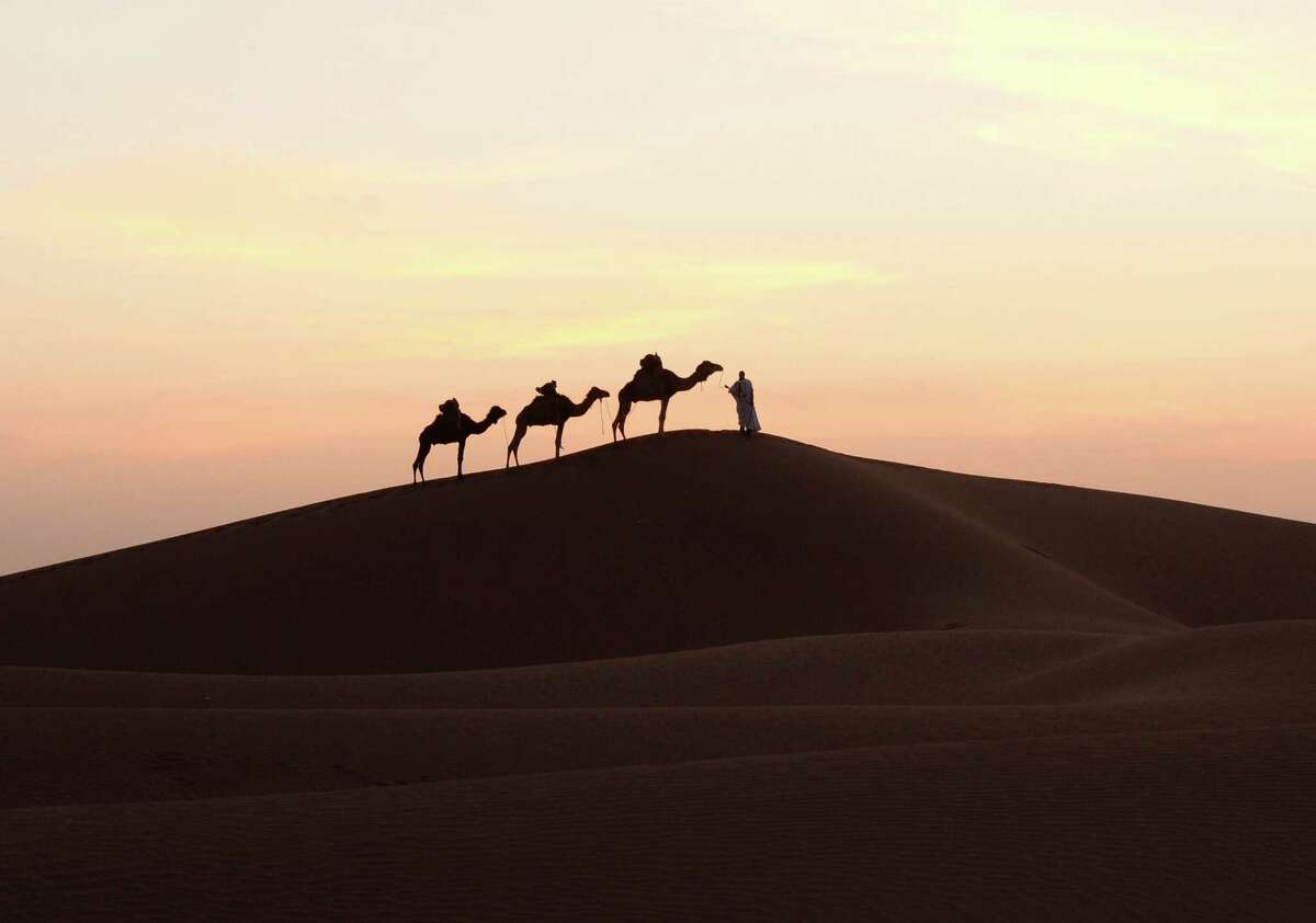 6. What does the word âsaharaâ mean in Arabic?