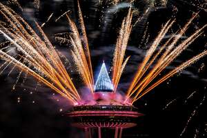 Space Needle fireworks return, but no crowds permitted