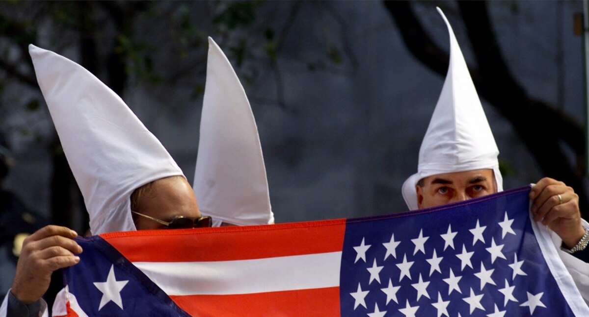 Arkansas billboard promotes white pride radio, KKK leader claims it's ...