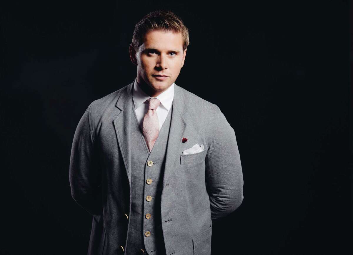 Allen Leech finds a happy home at 'Downton Abbey'