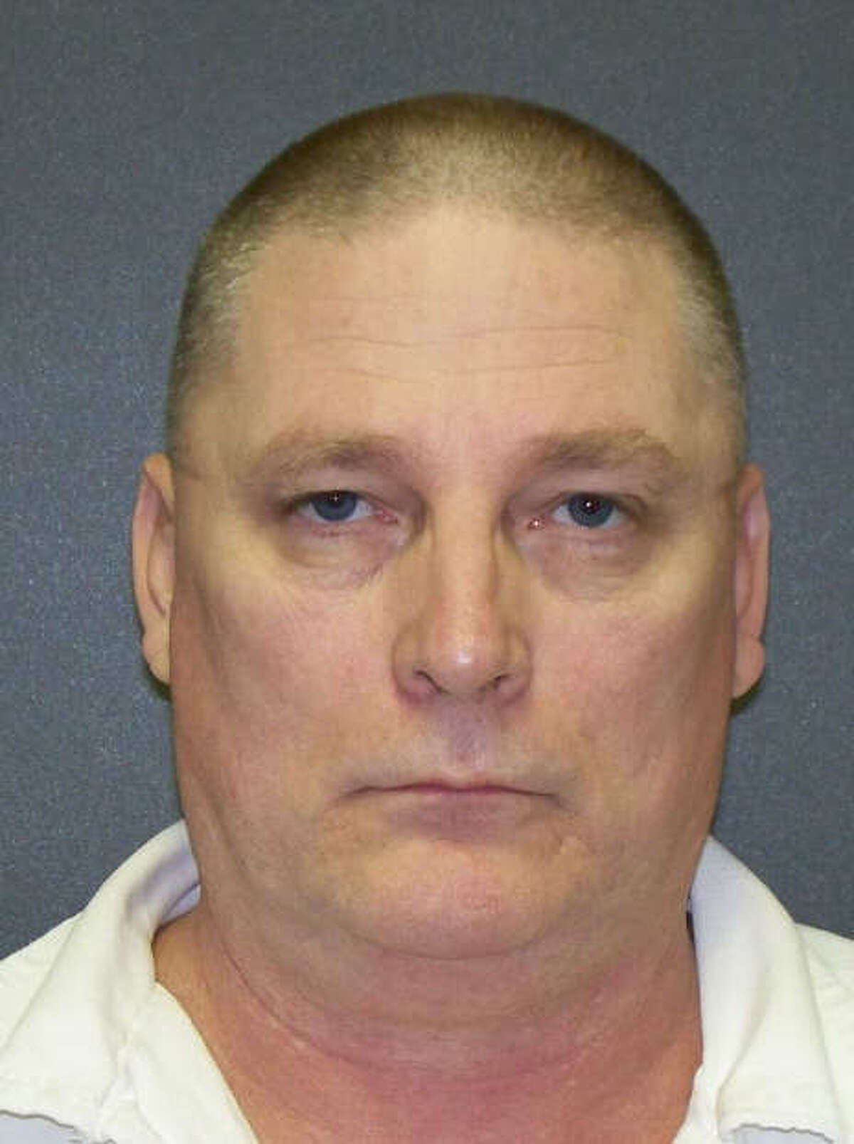 Unmasking The Aryan Brotherhood: The Clover'S Dark Secret - 3ovv4hp