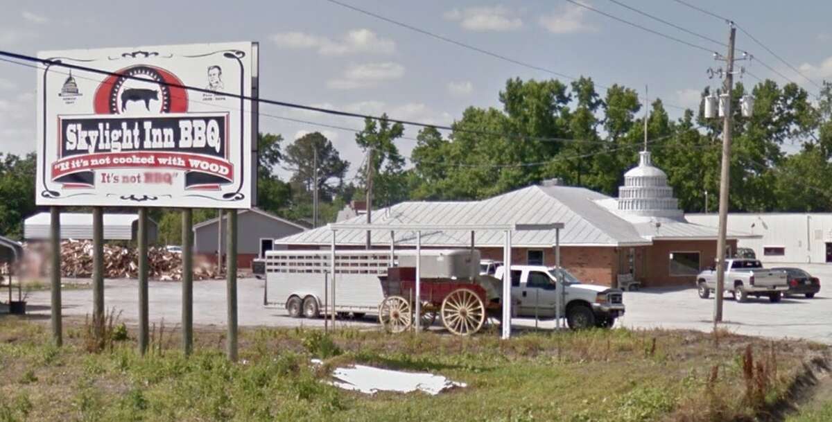 The Old Clam House named California's most iconic restaurant by Thrillist