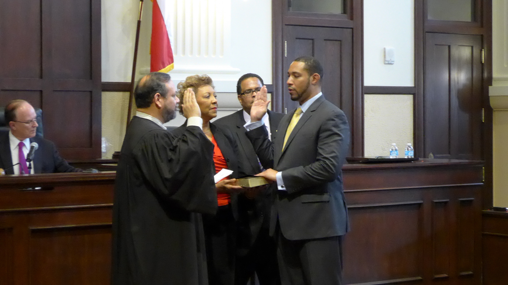 Newly elected official makes history with swearing in