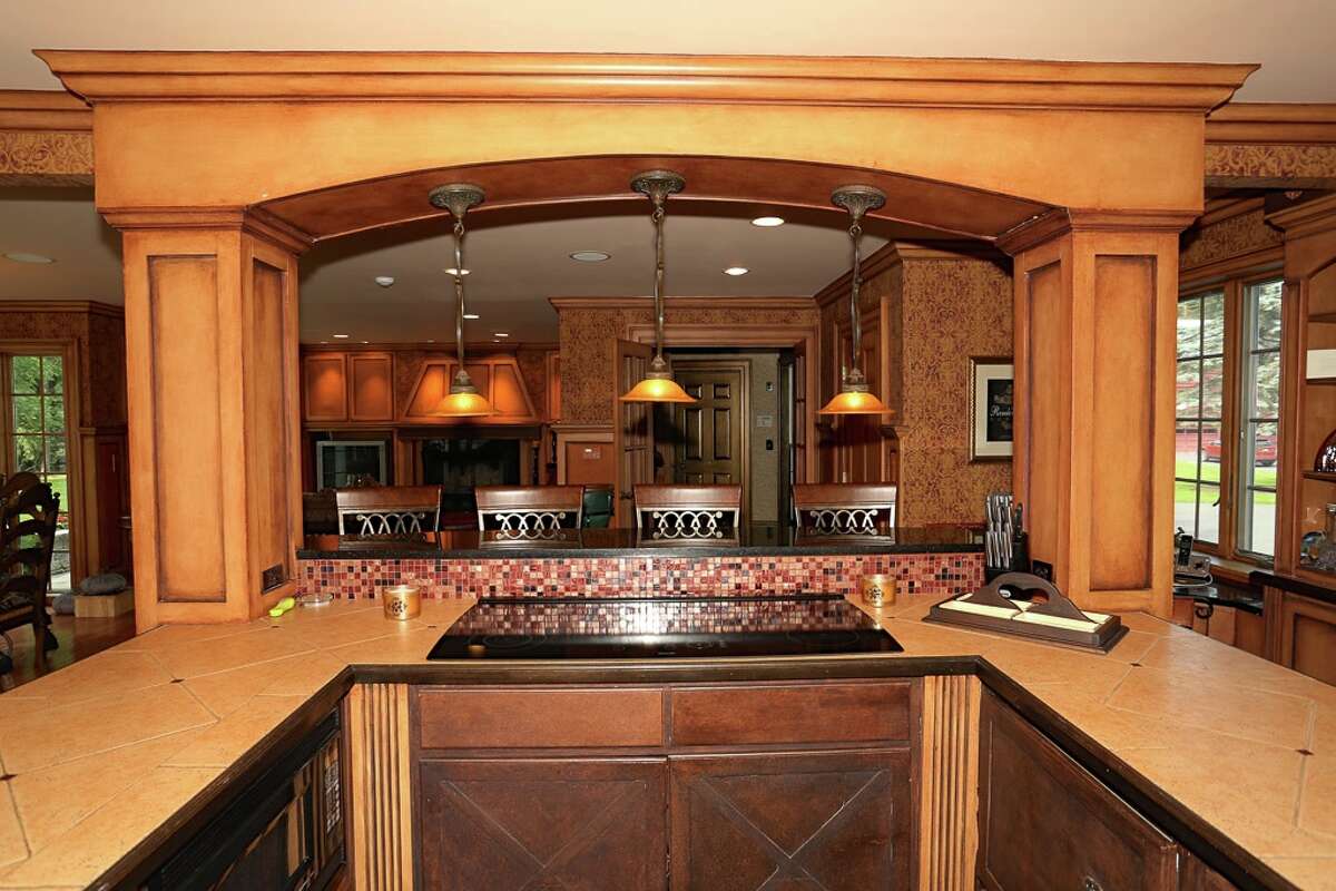 Bonus House of the Week Equestrian estate in New Scotland