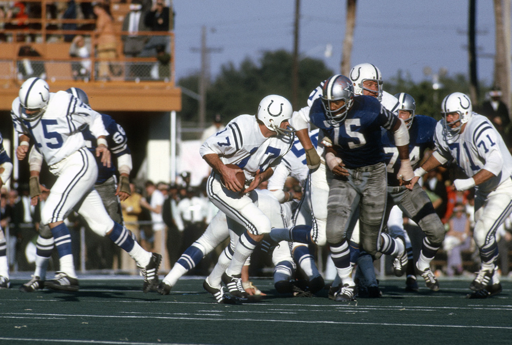 Ex-Cowboys sack master Pugh dies