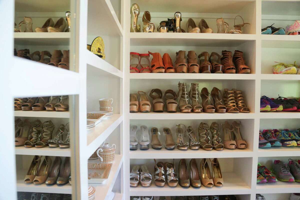 Organization tips from Woodlands woman with largest closet