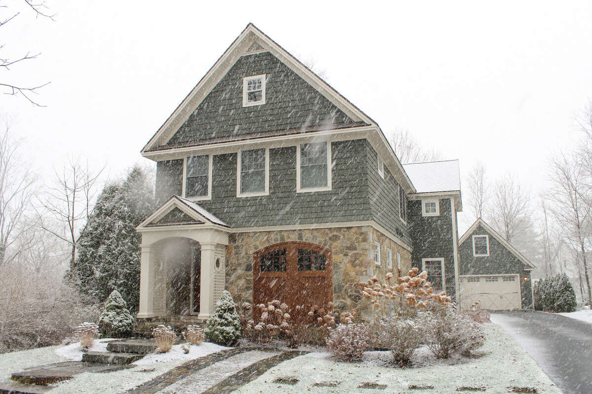 House of the Week Carriage house style in Saratoga Springs