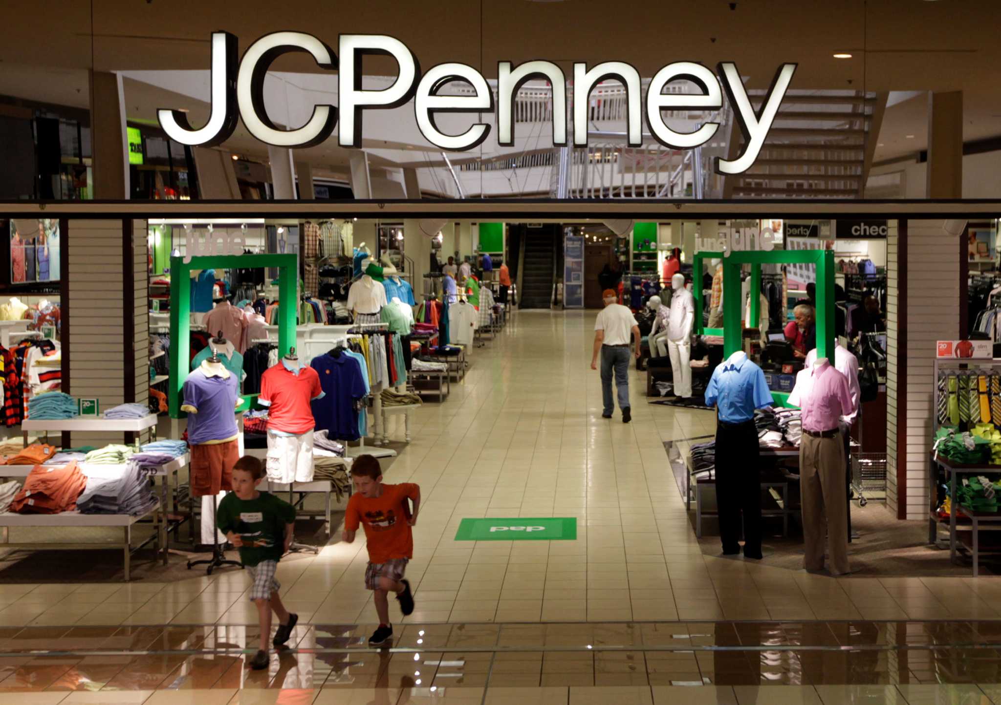 J.C. Penney's Houston stores to remain open amid dozens of closings in U.S.