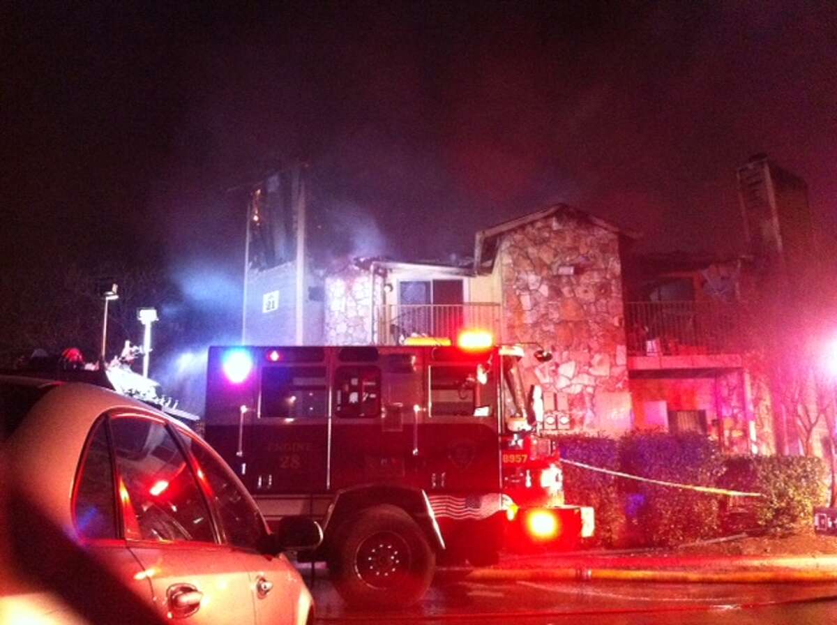 SAFD battles apartment fire on San Antonio's North Side