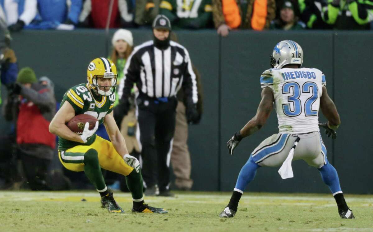 Green Bay Packers receiver Jordy Nelson runs after the catch during the first half against the Detroit Lions on Dec. 28, 2014.