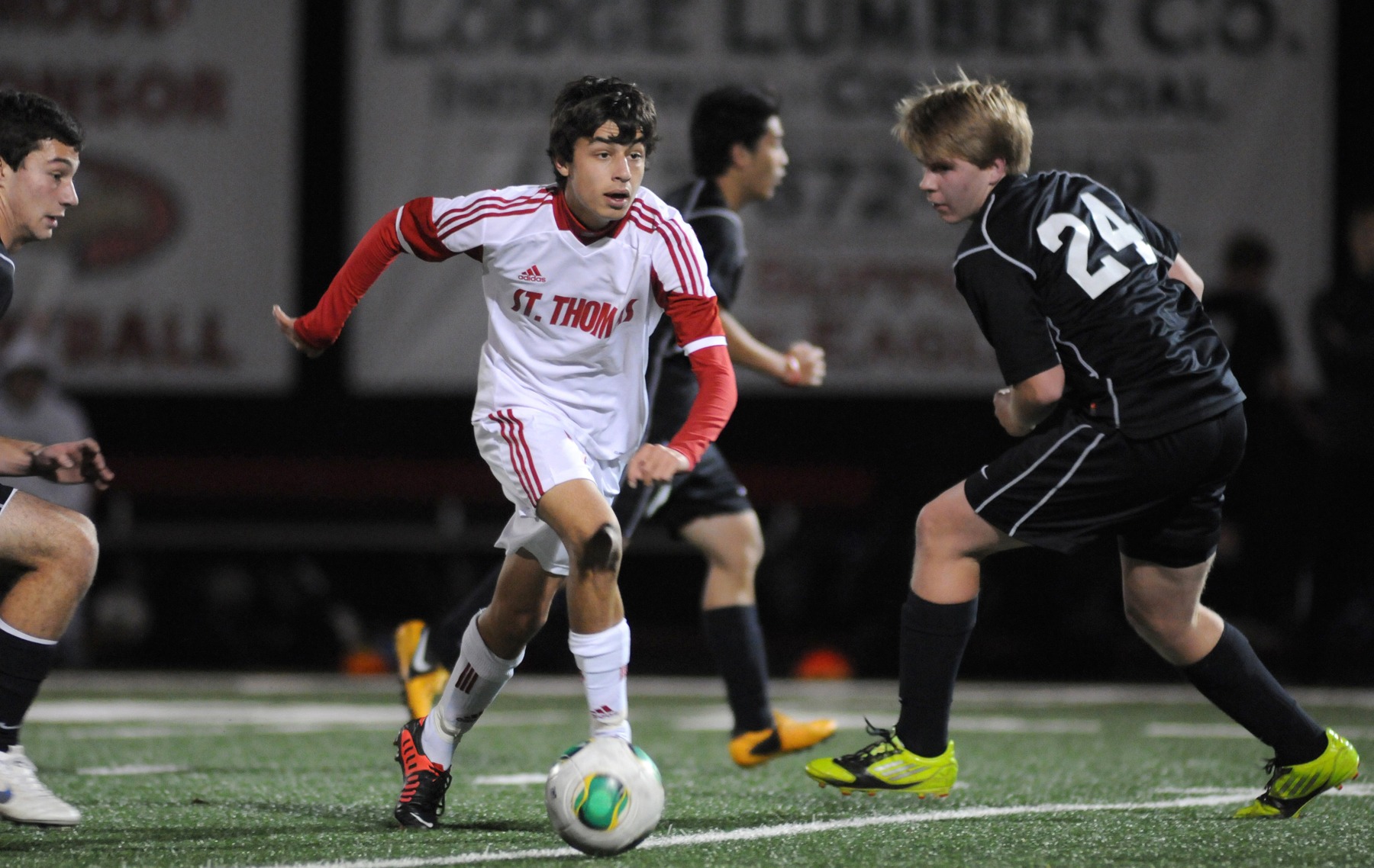 Close losses teaching St. Thomas valuable lessons