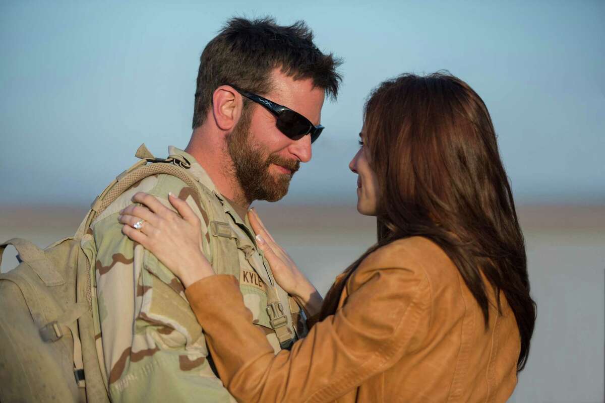 Bradley Cooper and Sienna Miller star in "American Sniper."﻿