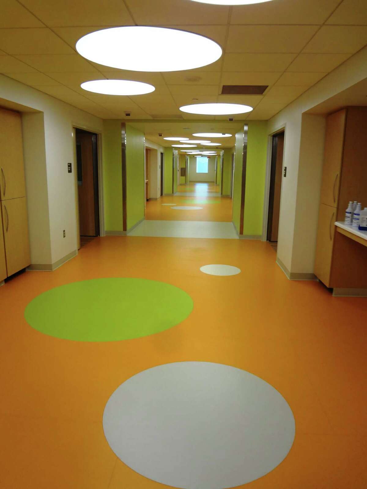Color and brightness mark the design of the Children's Hospital of San Antonio.
