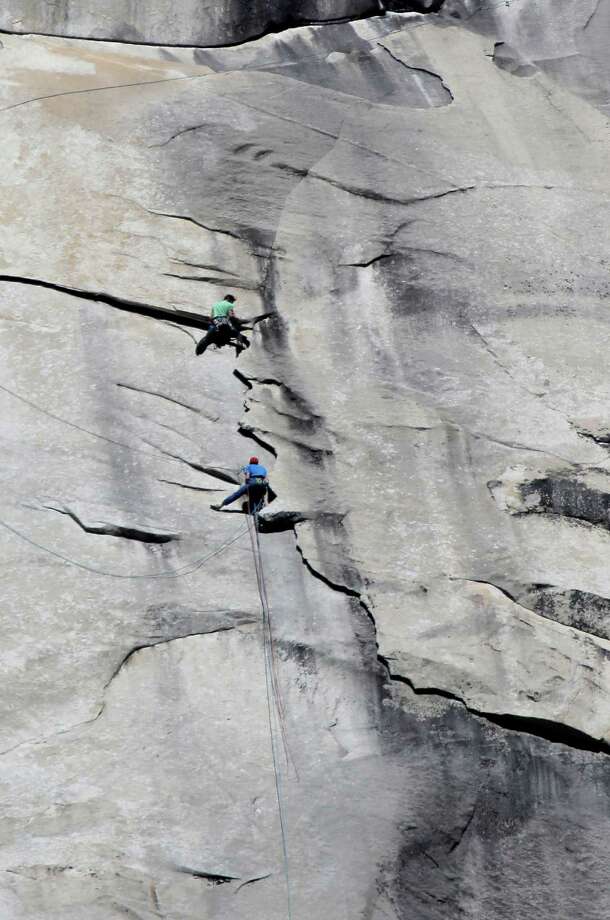 Yosemite free climbers top all records with El Capitan ascent