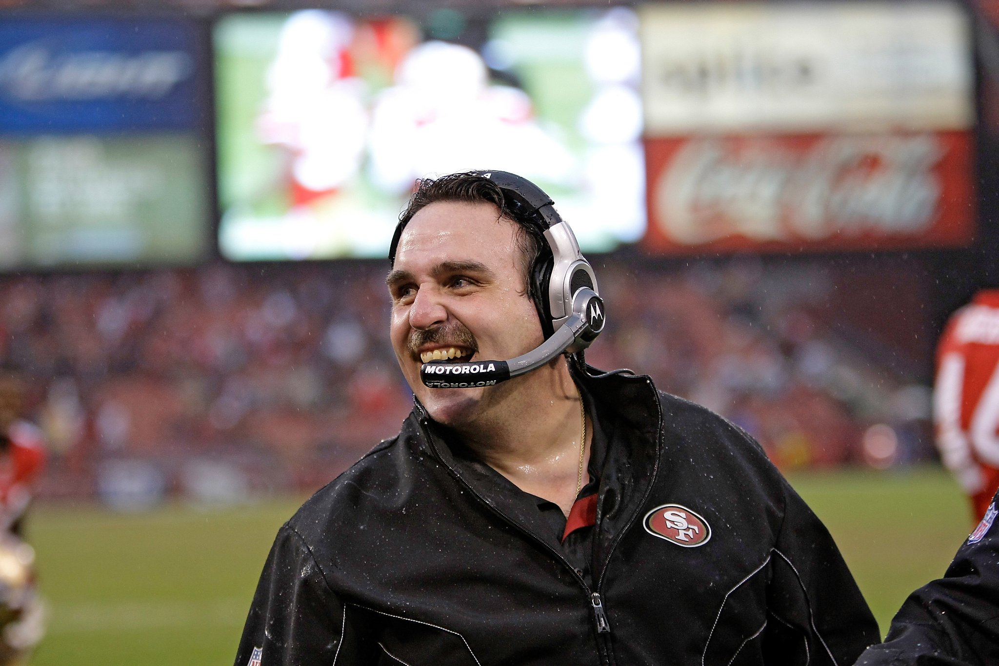 49ers' Jed York and Jim Harbaugh should take a lesson from Cowboys