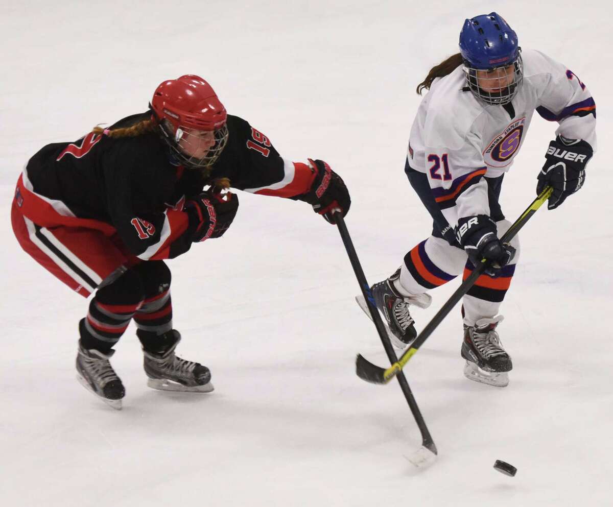 Historic win for StamfordWesthillStaples girls hockey over New Canaan