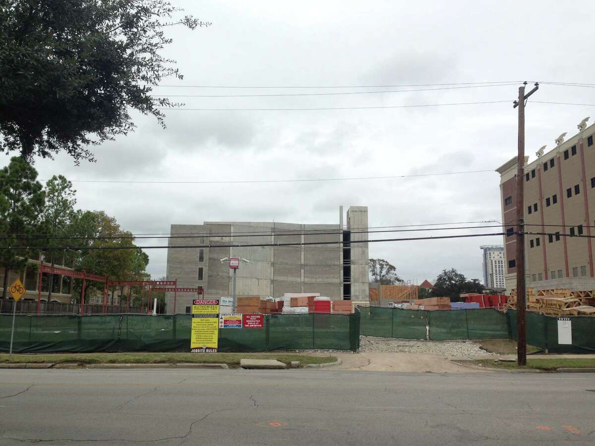 Marathon runners will see a city that's not standing still