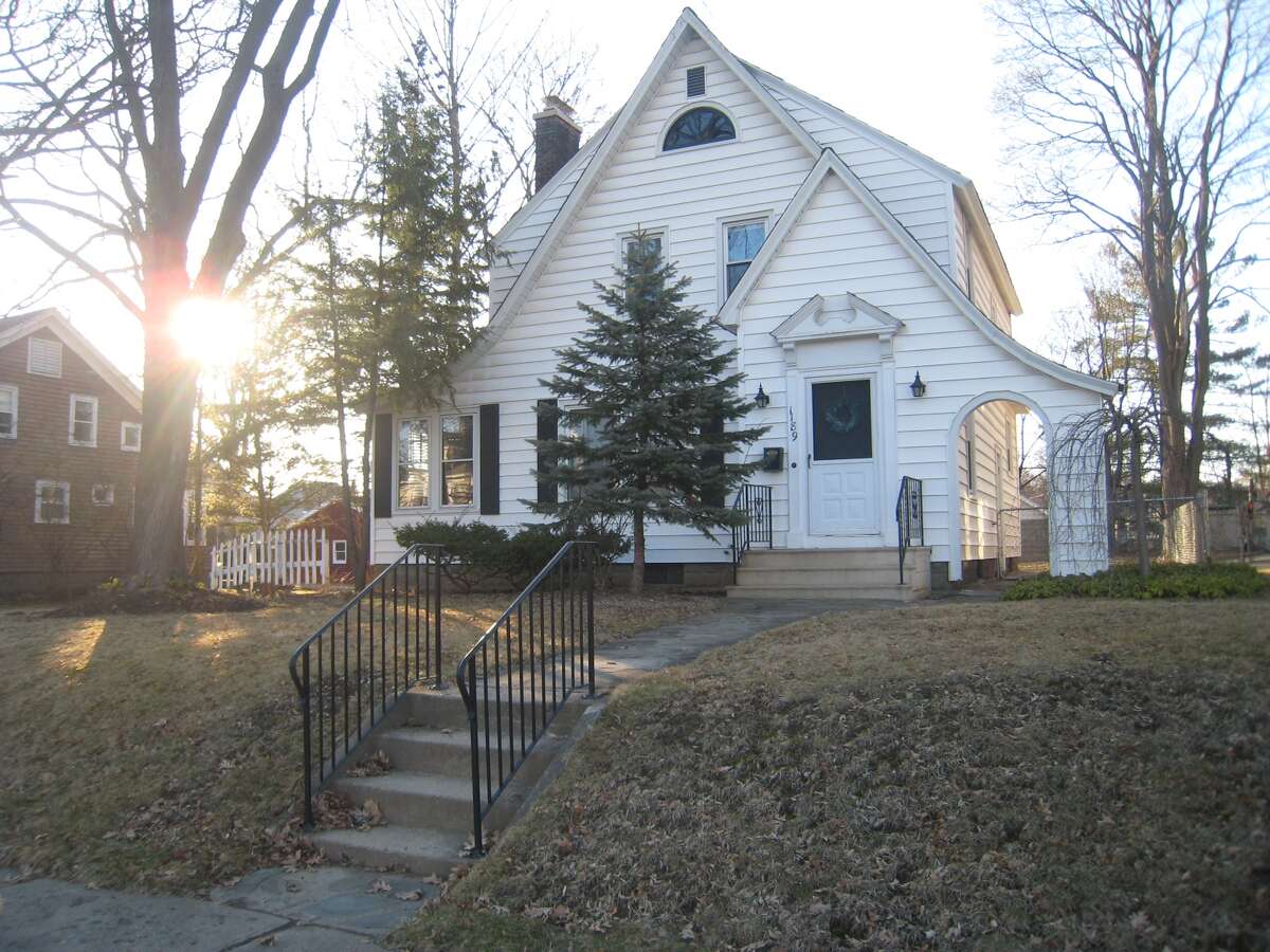 House of the Week Colonial Revival in Schenectady