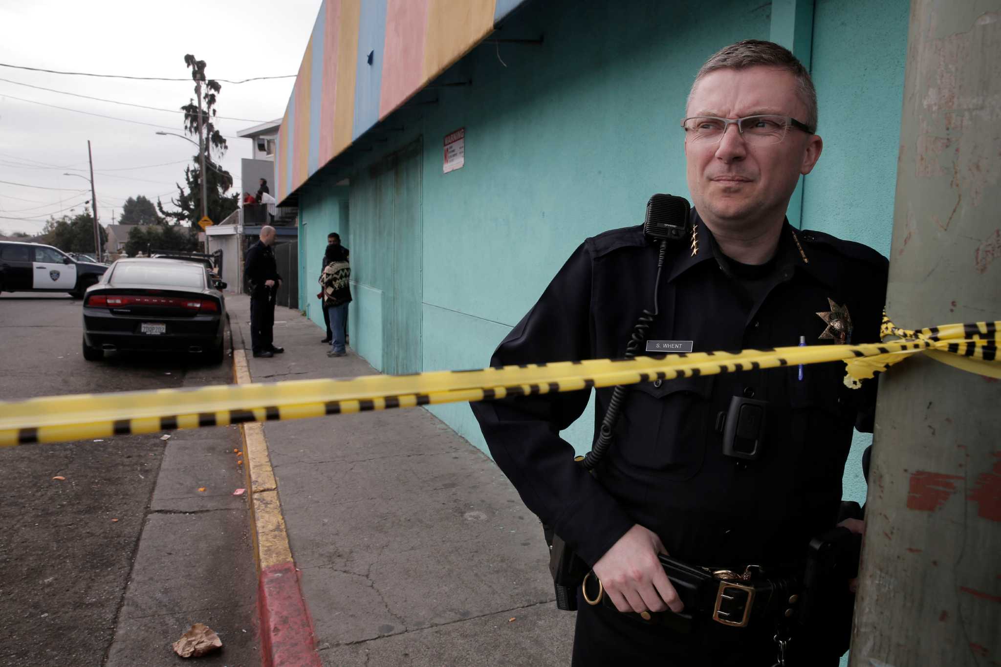 Man And Woman Shot Dead In East Oakland