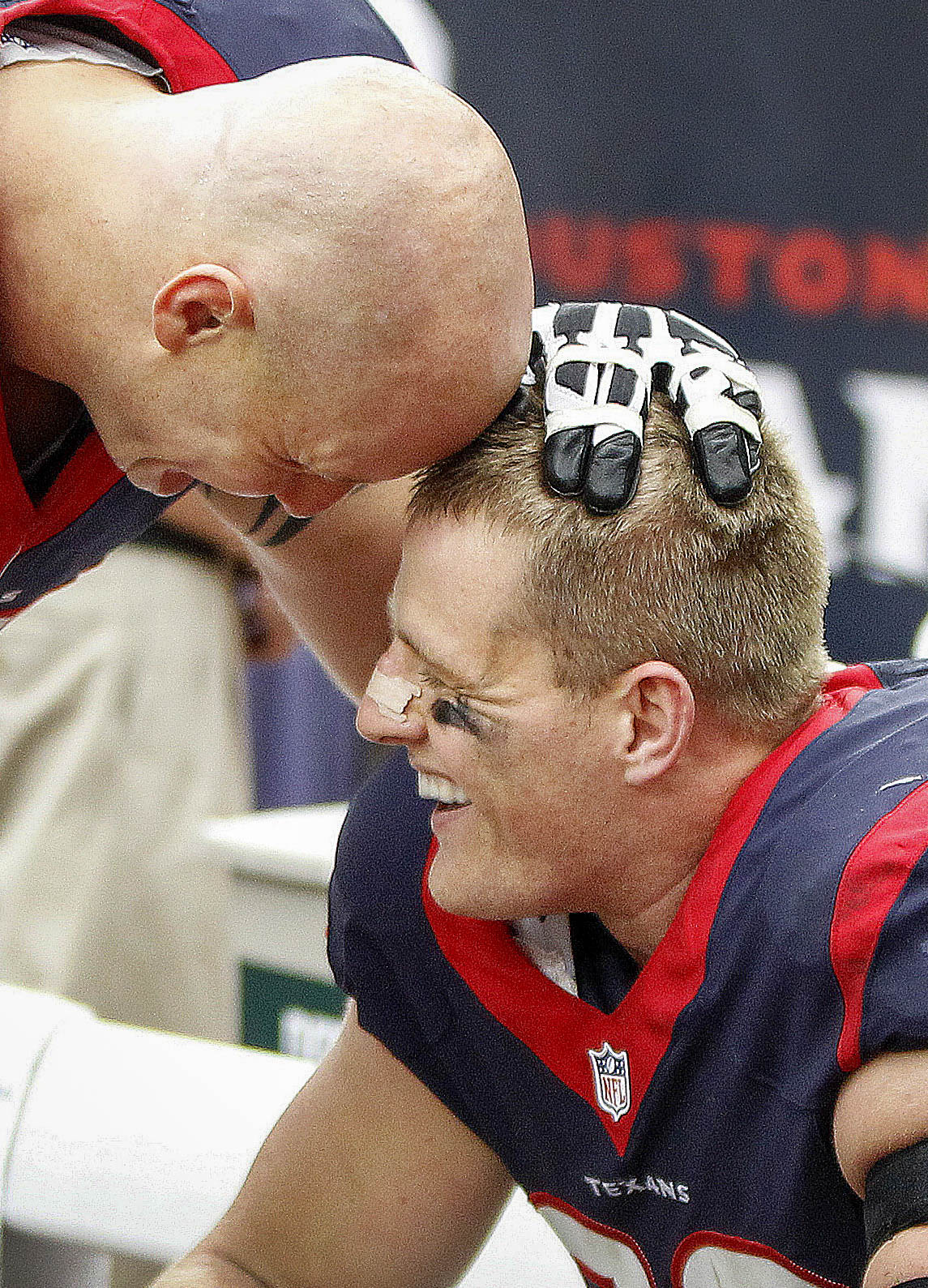 J.J. Watt was wearing an award, not a 'Mandalorian' patch - ABC13