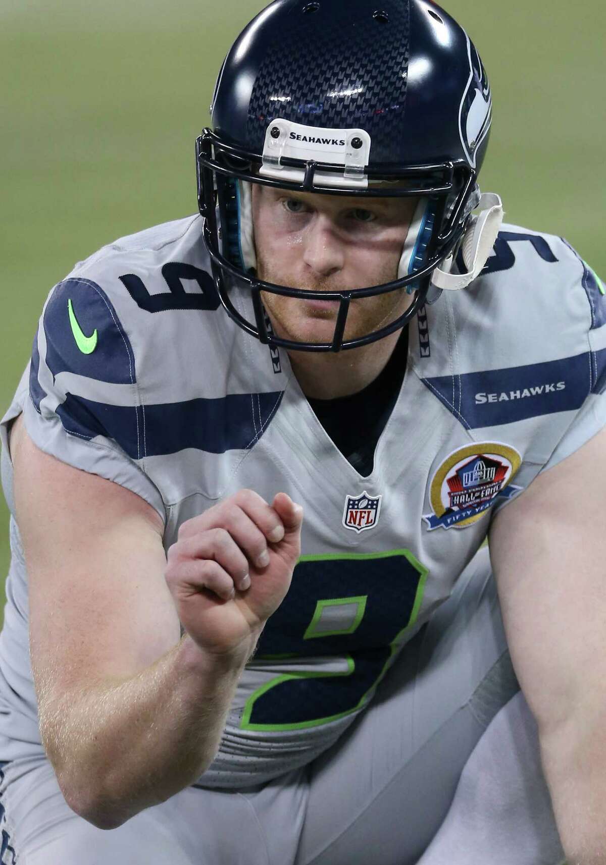 Seahawks punter Jon Ryan makes longshot for love