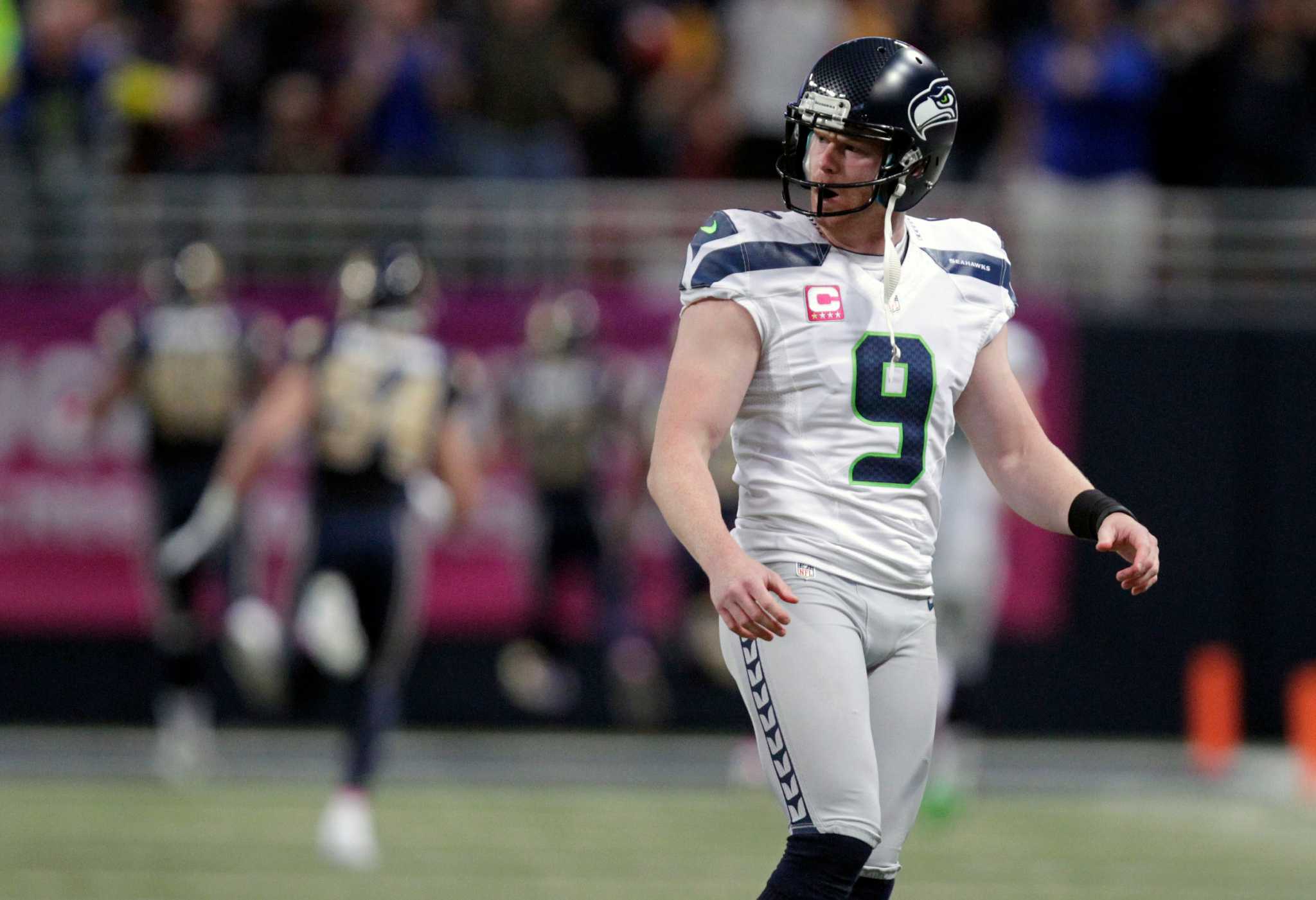 Seahawks Punter Jon Ryan Makes Longshot For Love