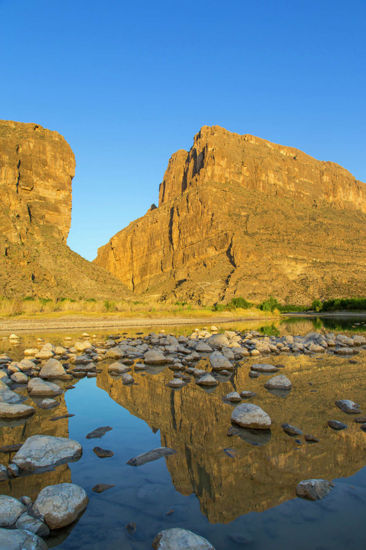 Social Media Celebrates Snow At Big Bend National Park