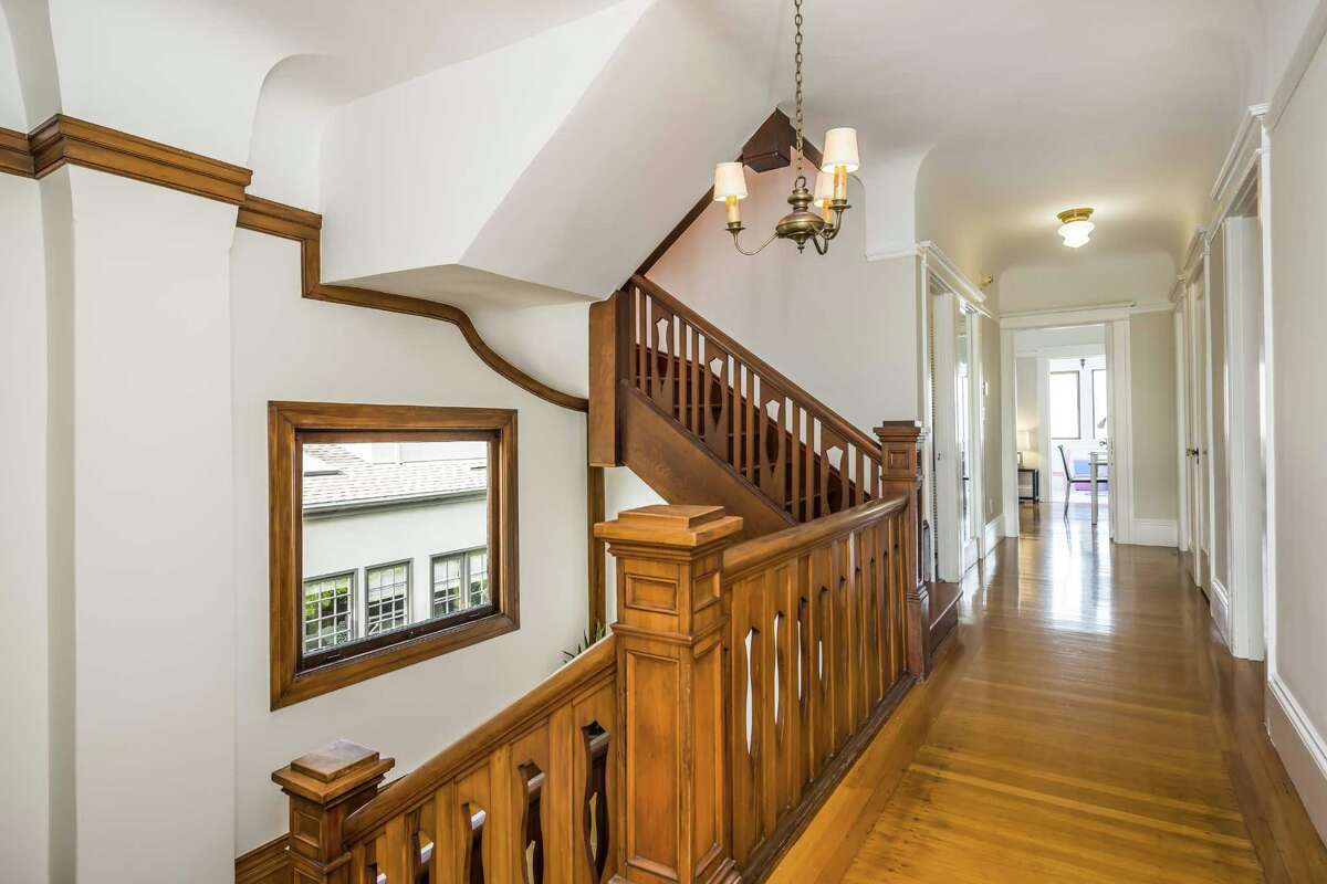 Craftsman finishes dominate fourlevel Edwardian in Sea Cliff