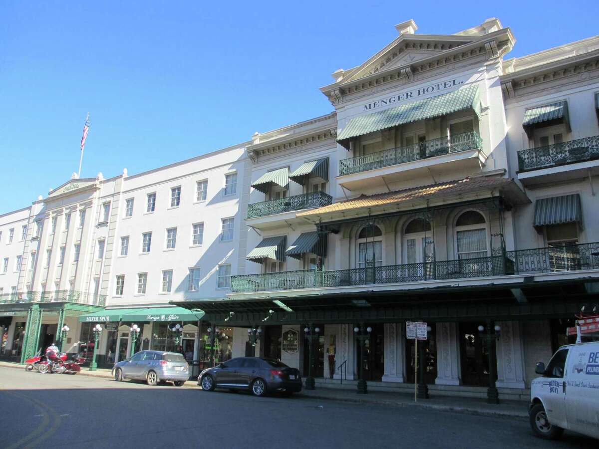 Beer, ice cream, ghosts at historic Menger Hotel