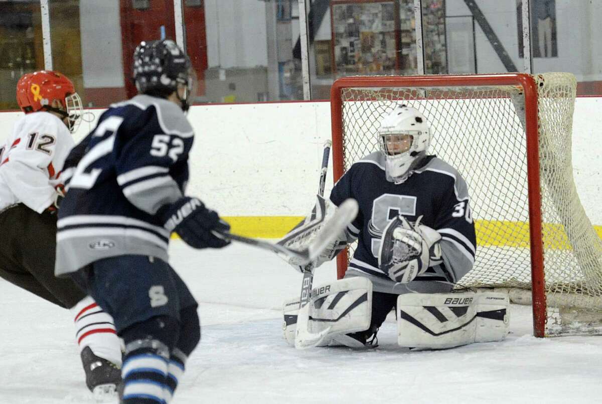 Staples co-op boys hockey team ruled ineligible for FCIAC tourney