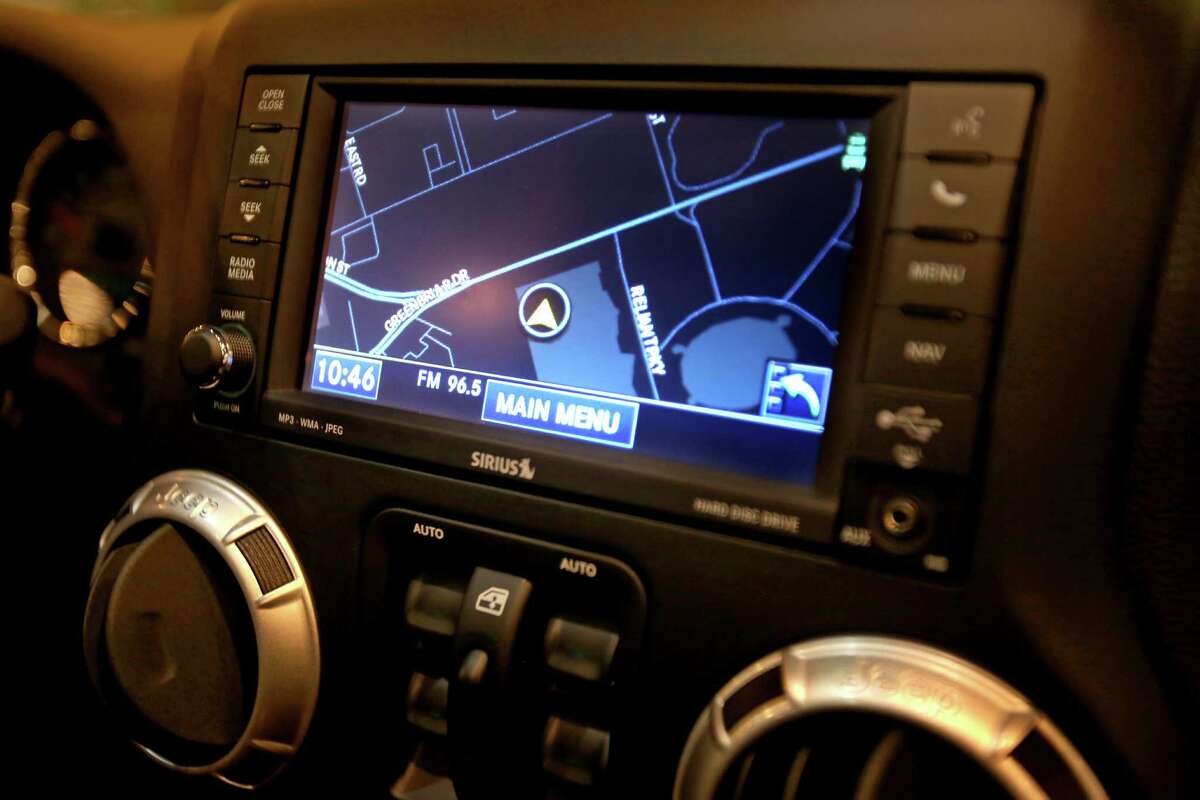 Car makers show off new tech at Auto Show