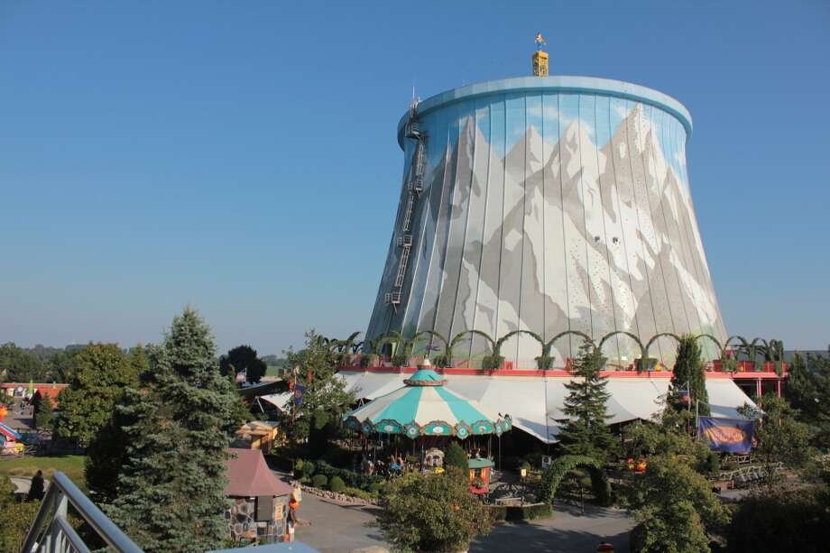 Weird amusement parks around the world - seattlepi.com