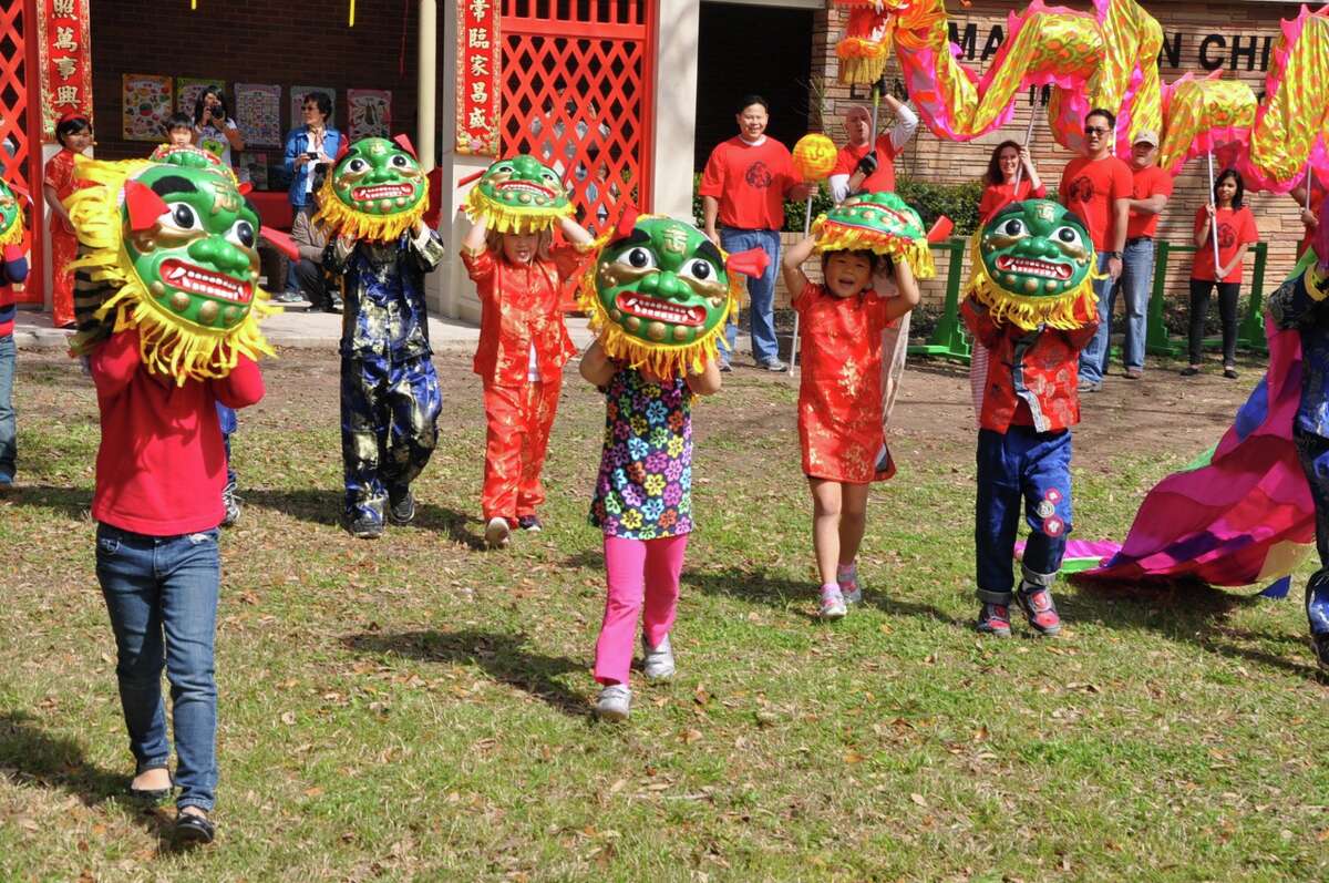 Chinese New Year with the Mandarin Chinese Language Immersion School PTO (MCLIMS). Presented by MCLIMS PTO & Vision Optique. This school is part of Houston Independent School District.